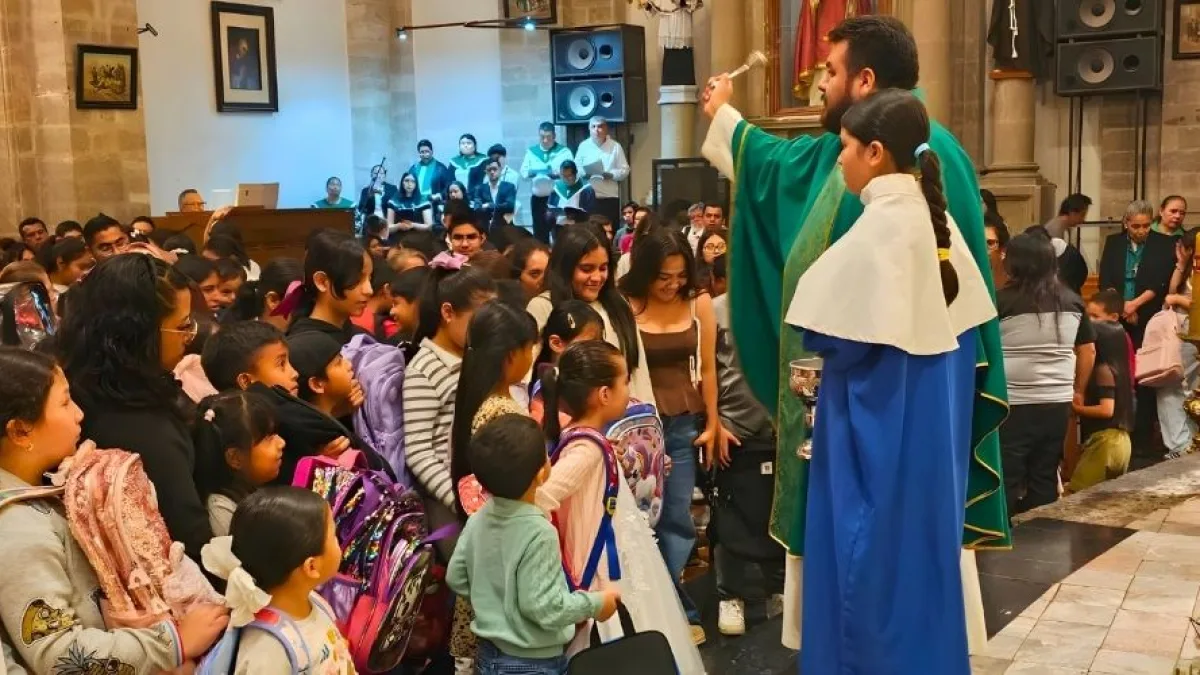 Un nuevo ciclo escolar bajo la bendición de Dios