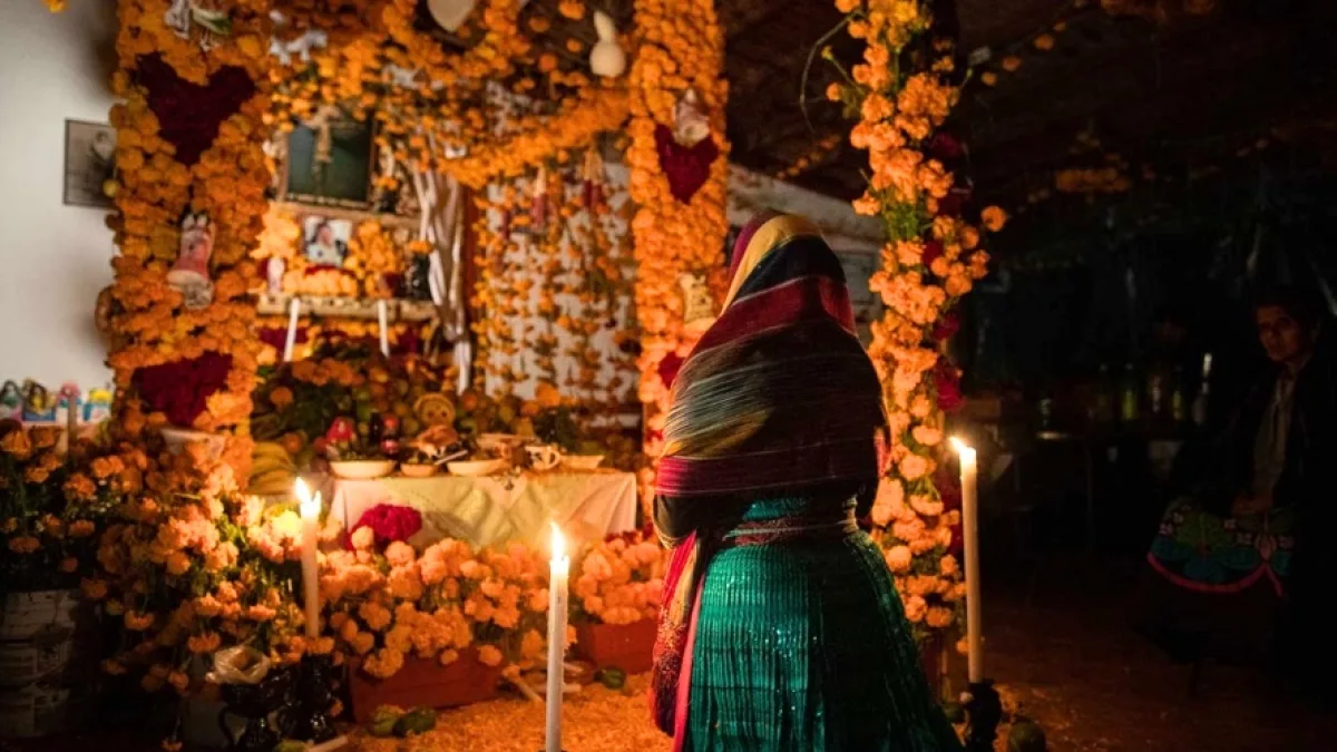 ¿PUEDE UN CATÓLICO PONER OFRENDA DE DÍA DE MUERTOS?