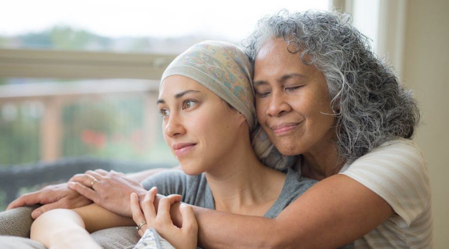 7 Santos a quienes acudir cuando se padece cáncer