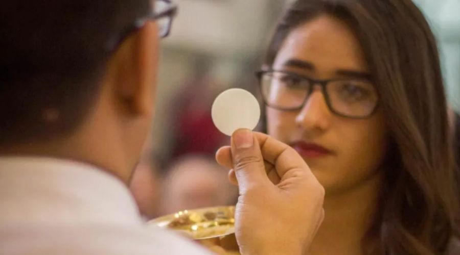 La razón del ayuno eucarístico, según santo Tomás de Aquino