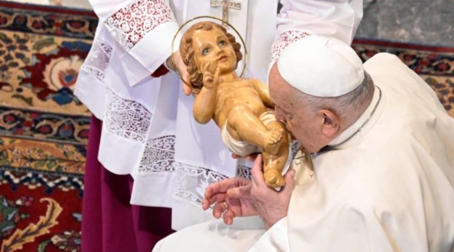 No nos resignemos a la tristeza en la fragilidad brilla la estrella de Jesús