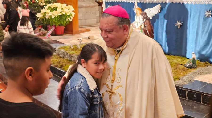 Gesto de generosidad ilumina la Nochebuena en la Catedral Basílica de San Clemente