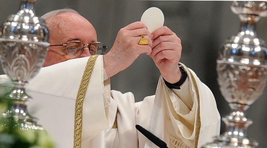 Te recordamos cuáles son los mandamientos de la Iglesia