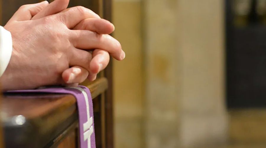 EJERCICIOS DE CUARESMA: LA CONFESIÓN SACRAMENTAL (CUALIDADES DE UNA BUENA CONFESIÓN Y LA PENITENCIA)