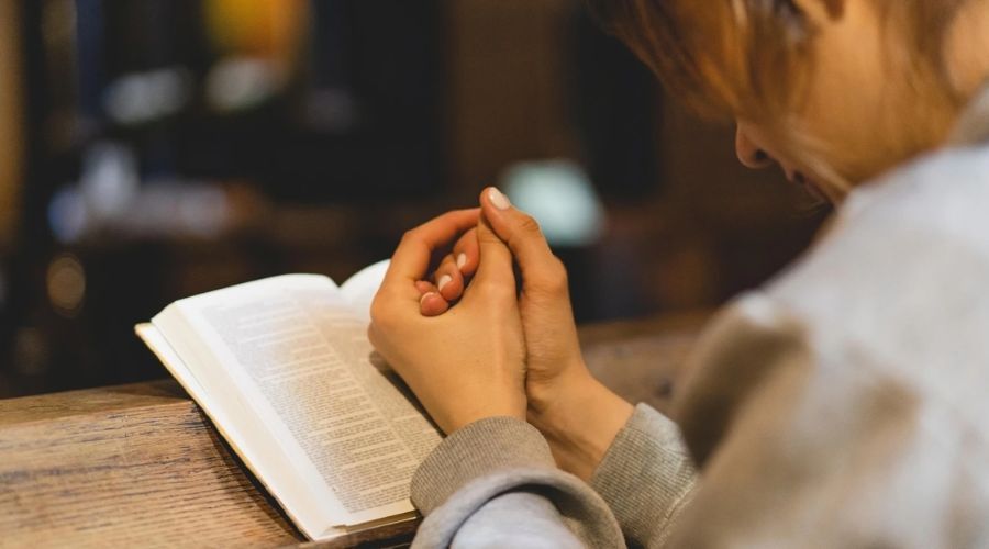 ¿Has empezado a orar? Estos consejos te ayudarán a iniciar tu vida de oración