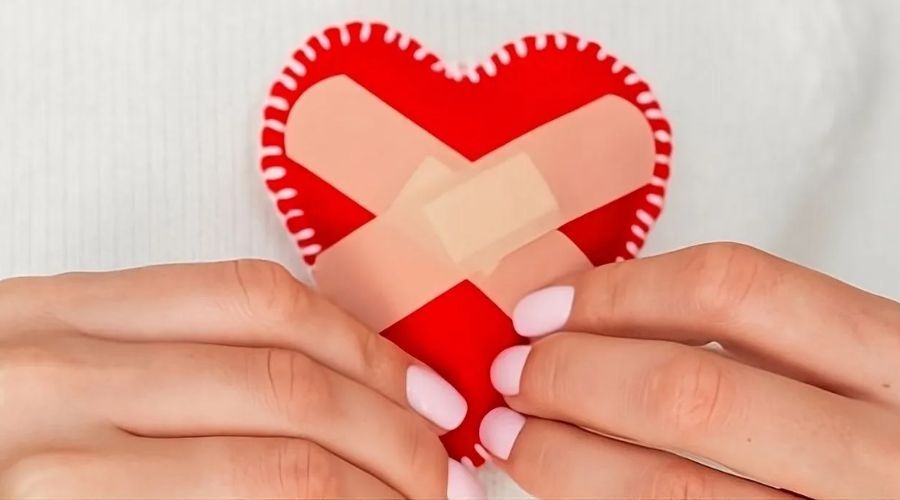Lo que nos enseña el Corazón de Jesús sobre la sanación de las heridas del alma