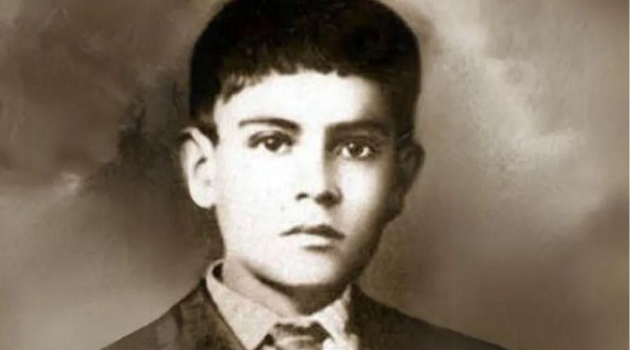 Nadie es santo por sí solo