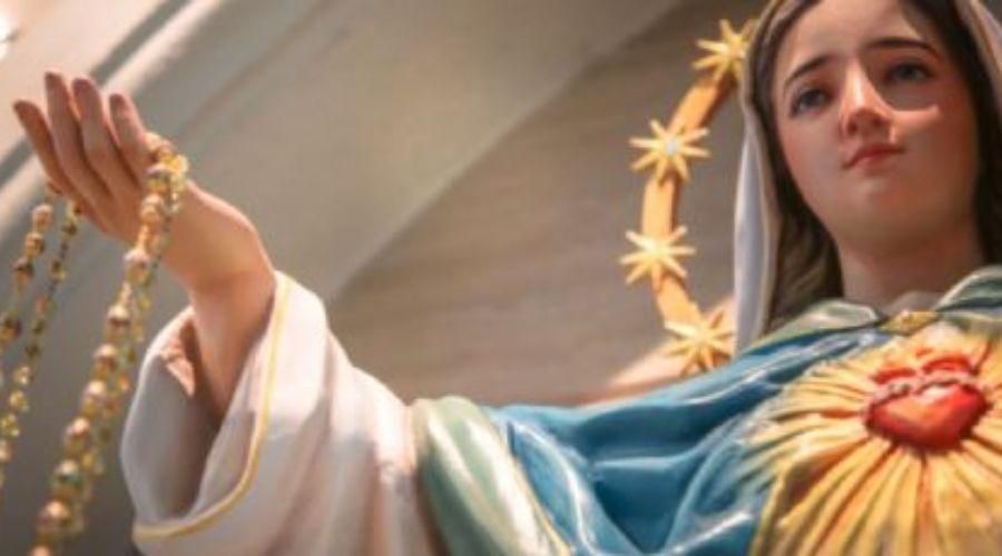 ¿Por qué se dedica el mes de mayo a la Virgen María?