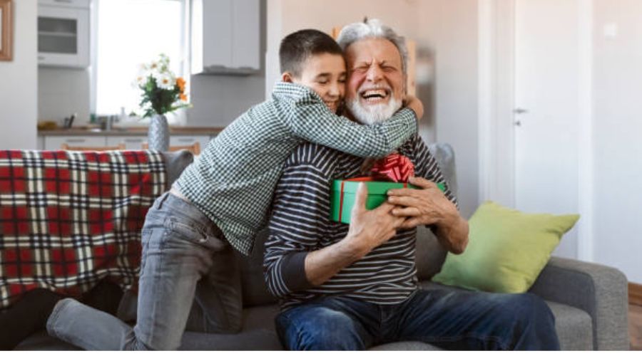 Regalos que les puedes obsequiar a tus abuelos