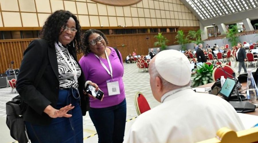 Las mujeres no son extras, sino elementos dinámicos de misión