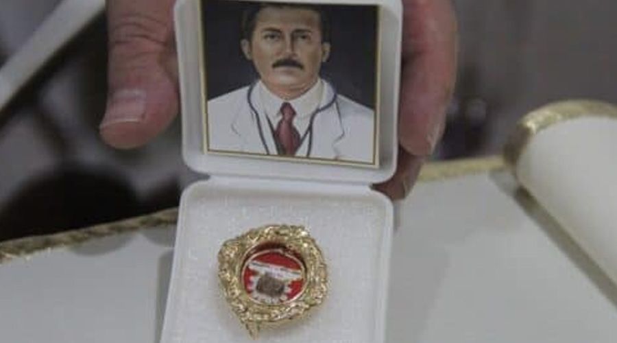 Venezuela regala 3 reliquias del Médico de los Pobres a México