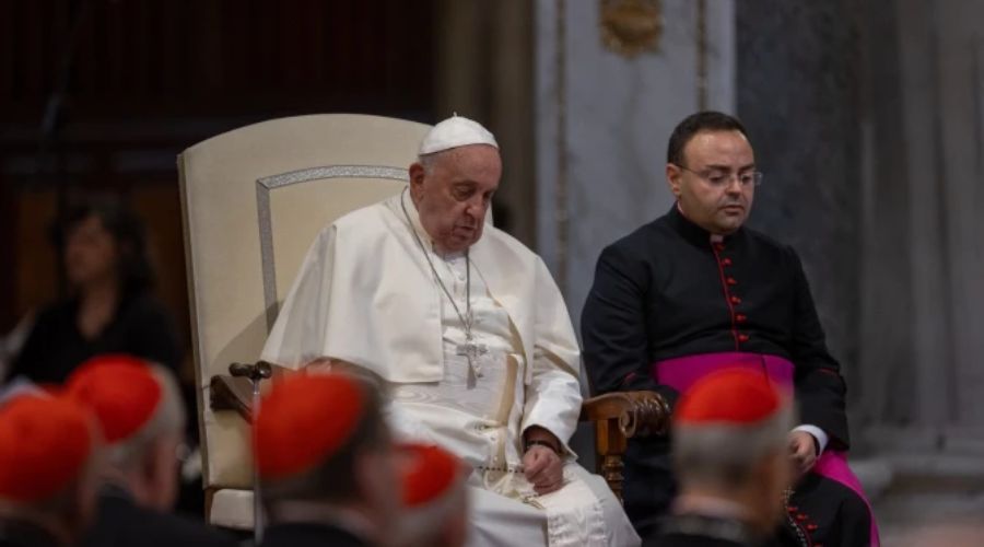 El Papa Francisco llama a tomar “las armas del amor”, oración y ayuno, por la paz en Tierra Santa